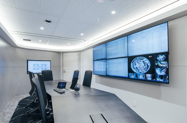 OFFICE TOUR